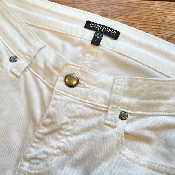 Eileen Fisher White Skinny Ankle Jeans - Picture 3 of 13